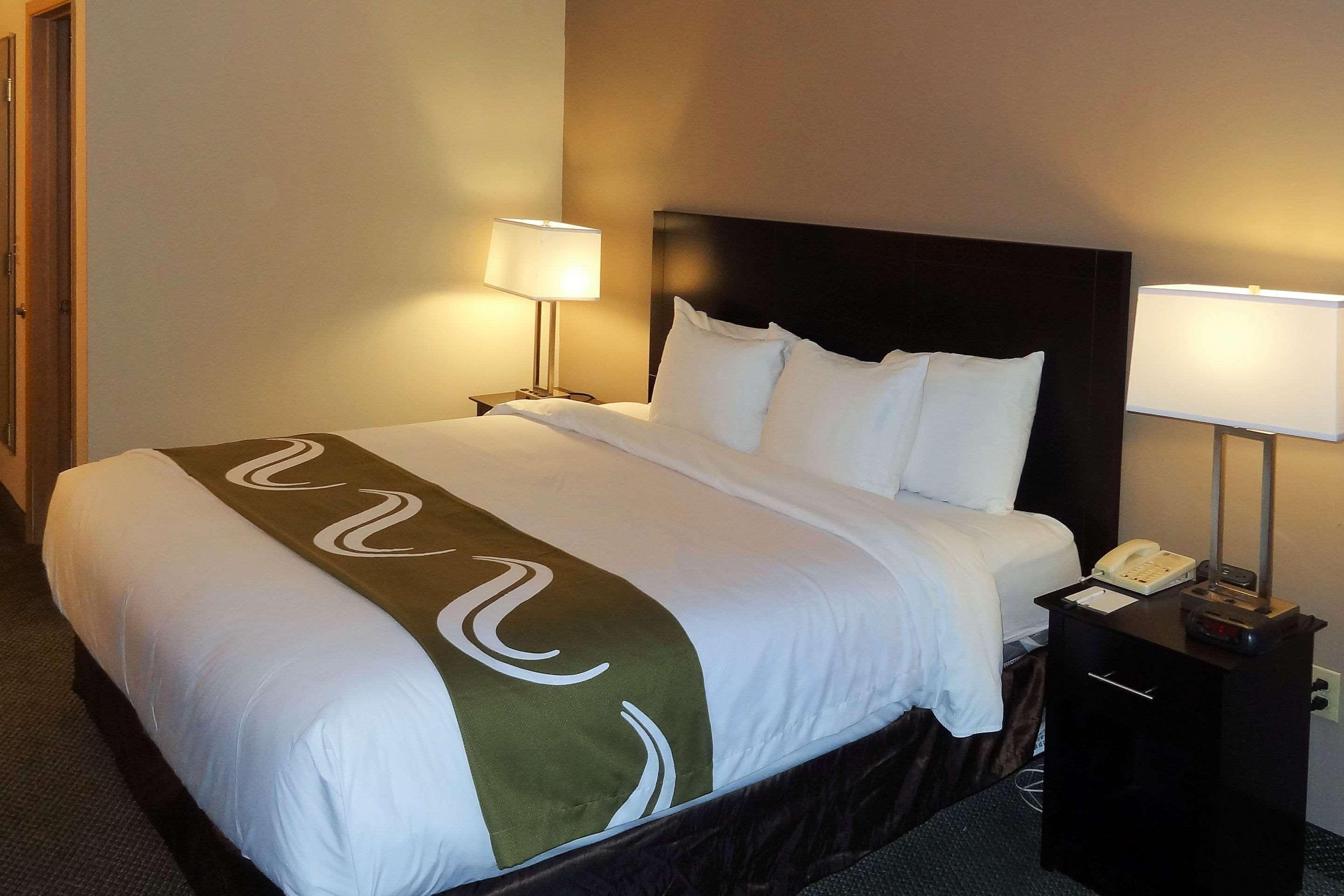 Quality Inn Tulalip - Marysville Exteriör bild